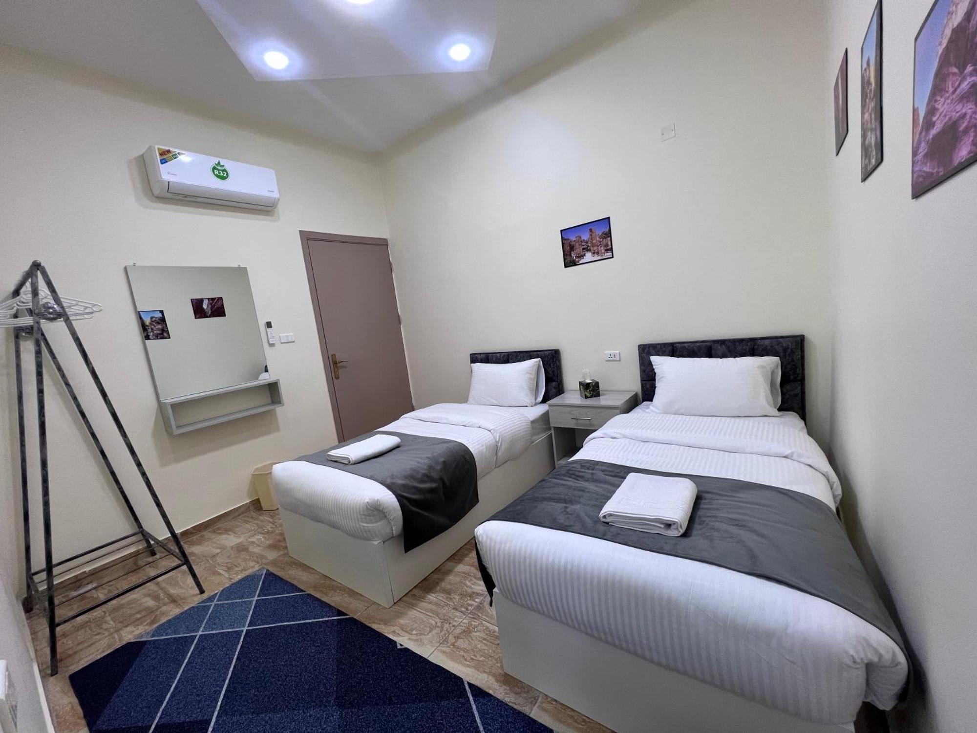 Z3 Hostel Wadi Musa Dış mekan fotoğraf